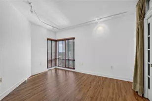 3475 Oak Valley Rd, Atlanta, GA 30326 - Photo 18
