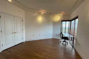 3475 Oak Valley Rd, Atlanta, GA 30326 - Photo 14