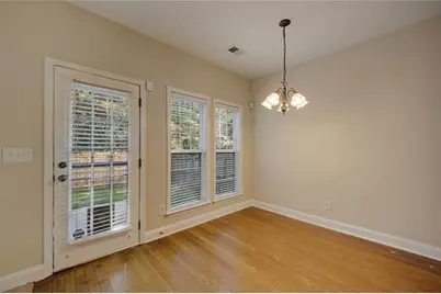 560 Roland Manor Drive, Dacula, GA 30019 - Photo 32
