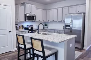 2994 Bayrose Cir, East Point, GA 30344 - Photo 6