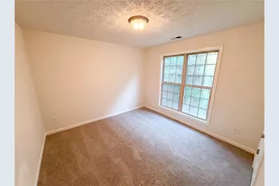 5747 Union Pointe Drive, Union City, GA 30291 - Photo 14