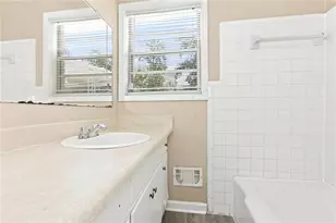 2909 Briarwood Blvd, East Point, GA 30344 - Photo 14