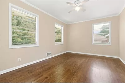 2909 Briarwood Boulevard, East Point, GA 30344 - Photo 8