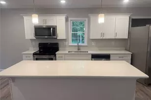 2501 Sandy Ct, Marietta, GA 30066 - Photo 8