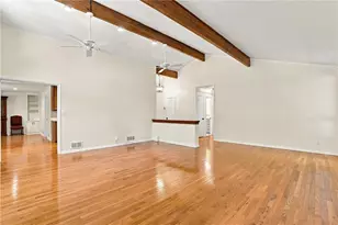 2670 Hudlow Ct, Tucker, GA 30084 - Photo 4