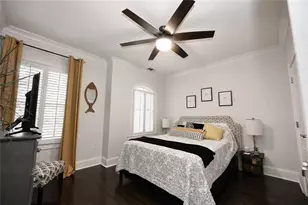 1085 Charles Towne Square, Sandy Springs, GA 30328 - Photo 26