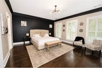 1085 Charles Towne Square, Sandy Springs, GA 30328 - Photo 32