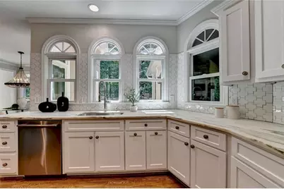 4105 Falls Ridge Drive, Johns Creek, GA 30022 - Photo 44
