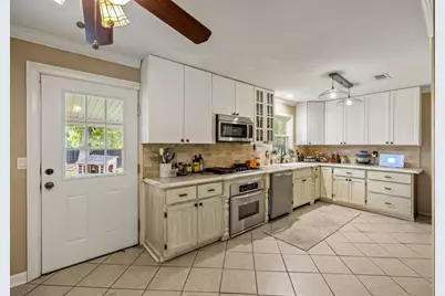 285 Air Acres Way, Woodstock, GA 30188 - Photo 10