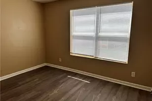 3203 Fairington Ridge Cir, Lithonia, GA 30038 - Photo 4