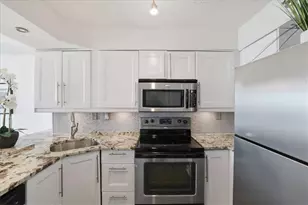 2870 Pharr Ct South NW, Atlanta, GA 30305 - Photo 12