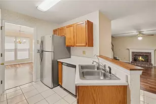 2100 Wedgewood Dr, Stone Mountain, GA 30088 - Photo 8