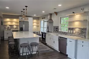 1475 Yorktown Dr, Lawrenceville, GA 30043 - Photo 14