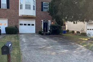 4478 Thorngate Ln Ln, Acworth, GA 30101 - Photo 2