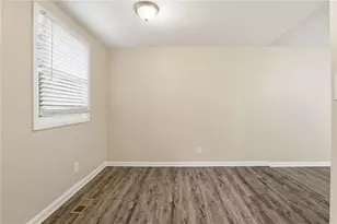 815 Bonneville Terrace NW, Atlanta, GA 30331 - Photo 10