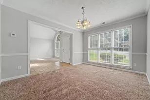 418 Middle Valley Ln, Woodstock, GA 30189 - Photo 4