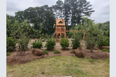 1050 Sunny Lake Drive, Lawrenceville, GA 30043 - Photo 10