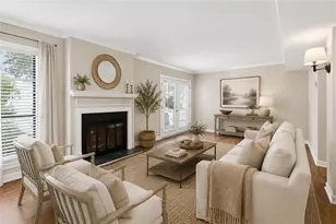 2318 Colonial Dr NE, Atlanta, GA 30319 - Photo 2