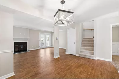 2318 Colonial Drive NE, Atlanta, GA 30319 - Photo 12