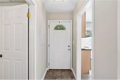 2318 Colonial Drive NE, Atlanta, GA 30319 - Photo 8