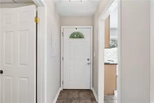 2318 Colonial Dr NE, Atlanta, GA 30319 - Photo 8