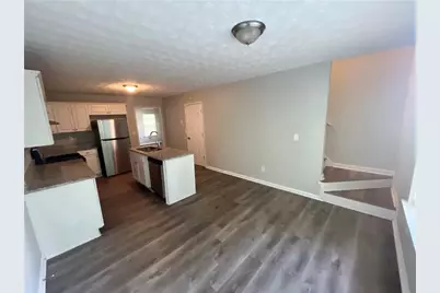 35 Creekview Court, Covington, GA 30016 - Photo 6