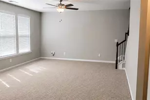684 Ragan Ct, Social Circle, GA 30025 - Photo 2