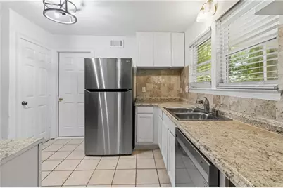 5451 Hedgeflower Court, Stone Mountain, GA 30088 - Photo 10