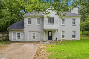 5451 Hedgeflower Ct, Stone Mountain, GA 30088 - Photo 2