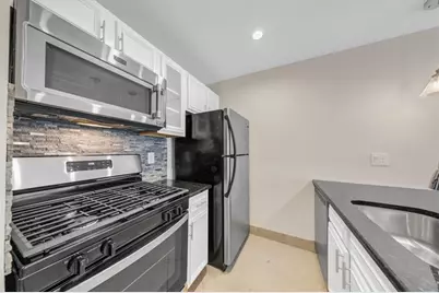 244 13th Street NE #103, Atlanta, GA 30309 - Photo 12