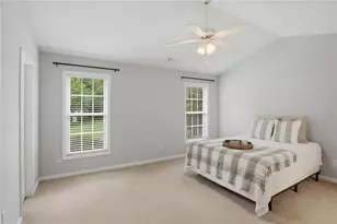 8790 Bay Creek Ln, Gainesville, GA 30506 - Photo 6