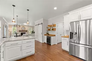 305 Willow Oak Ct, Johns Creek, GA 30005 - Photo 18