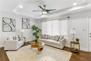 1888 La Mesa, Decatur, GA 30032 - Photo 10