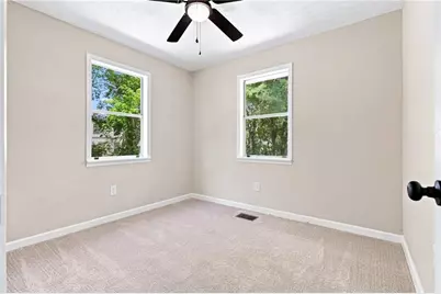 1869 Spring Avenue NW, Atlanta, GA 30318 - Photo 12