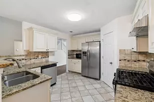 5000 Galleon Crossing, Decatur, GA 30035 - Photo 8