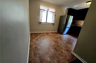 2982 Hillwood Dr, Lawrenceville, GA 30044 - Photo 6