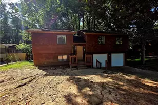 2982 Hillwood Dr, Lawrenceville, GA 30044 - Photo 2