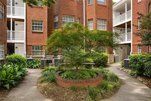 1041 State St NW, Atlanta, GA 30318 - Photo 12