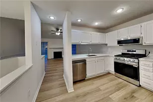 1818 Cres Hill Dr NW, Acworth, GA 30102 - Photo 6