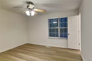 1818 Cres Hill Dr NW, Acworth, GA 30102 - Photo 8