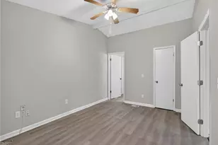 4185 Bradley Dr, Snellville, GA 30039 - Photo 20