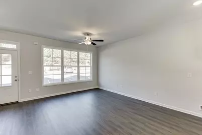 375 Collins Industrial Way, Lawrenceville, GA 30043 - Photo 10