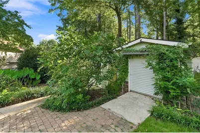 945 Meadowsong Circle, Lawrenceville, GA 30043 - Photo 36