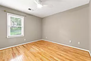 945 Meadowsong Cir, Lawrenceville, GA 30043 - Photo 26