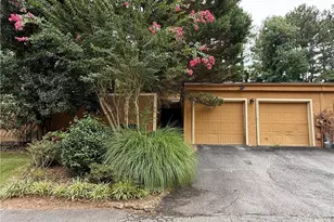 829 Lake Hollow Blvd SW, Marietta, GA 30064 - Photo 2