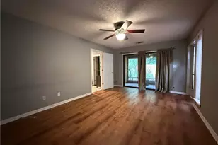 829 Lake Hollow Blvd SW, Marietta, GA 30064 - Photo 18