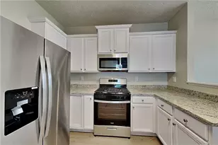 240 Clairidge Ln, Lawrenceville, GA 30046 - Photo 4