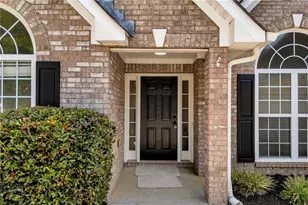 2920 Meadow Gate Way, Loganville, GA 30052 - Photo 10