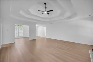 2920 Meadow Gate Way, Loganville, GA 30052 - Photo 16