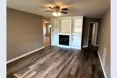 879 Buck Boulevard SE, Calhoun, GA 30701 - Photo 2